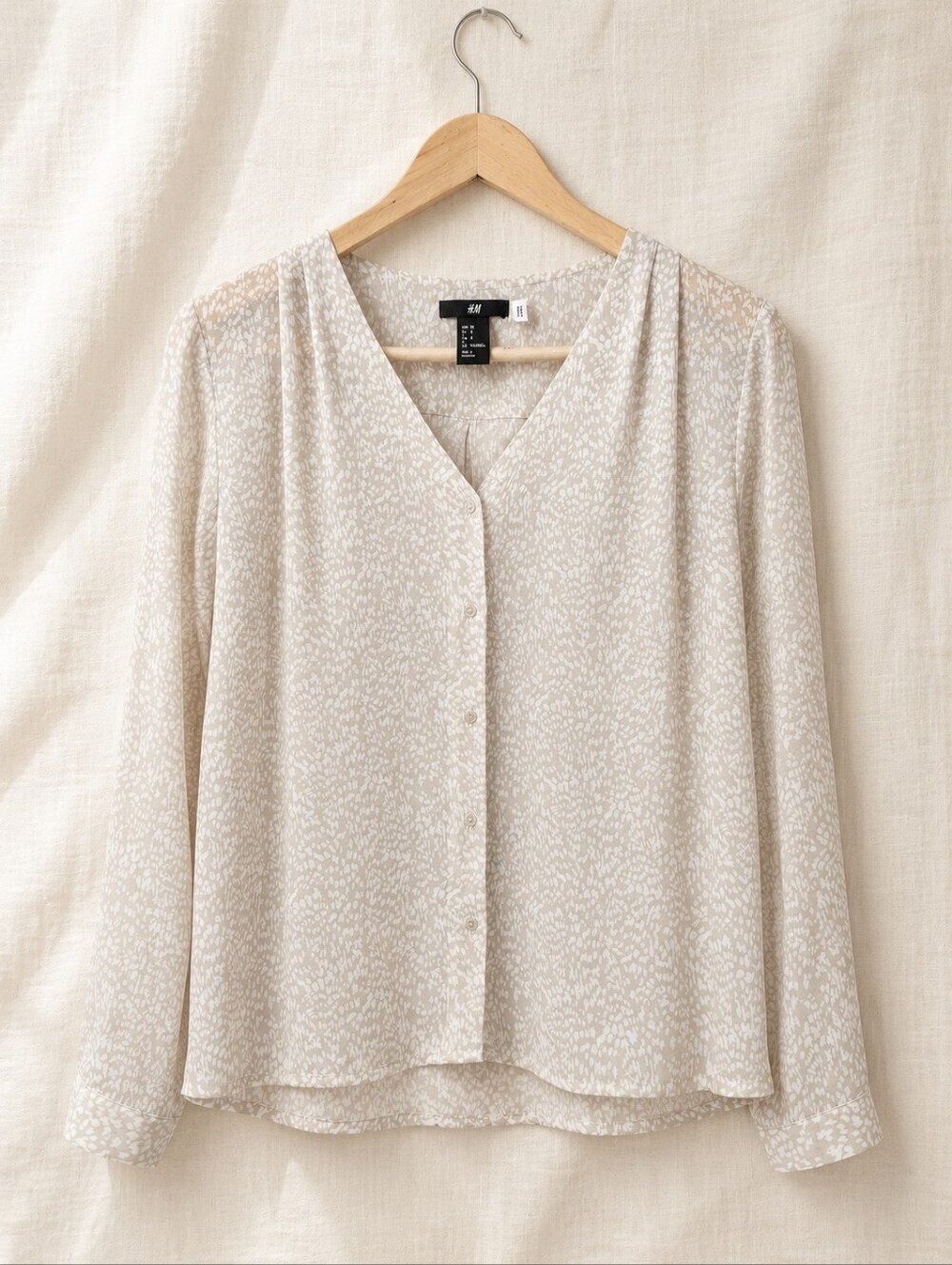 H&M Neutral Pebble Print Sheer Blouse Top Minimalist Capsule Beige Size 4